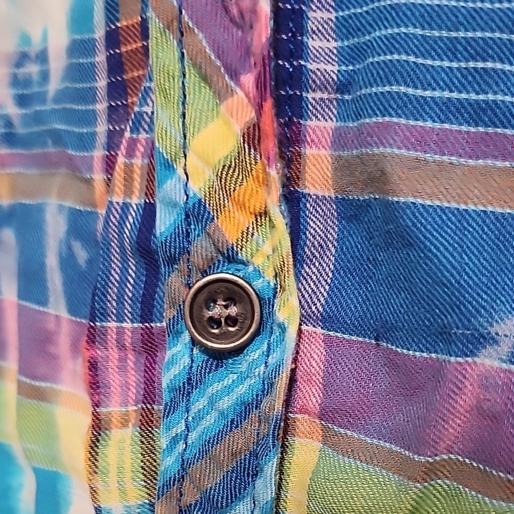 Daytrip Multicolor Plaid Button Up - Picture 3 of 5